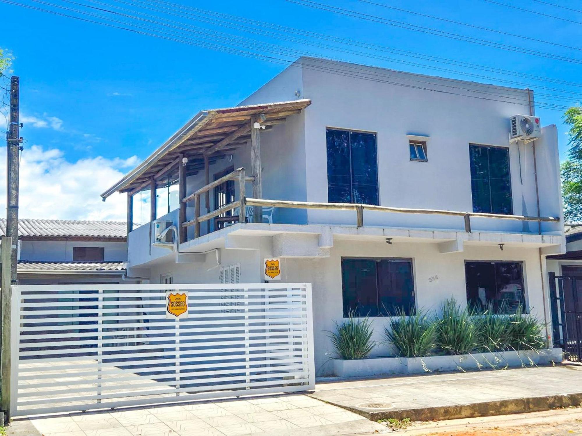Residencial Da Bia - Casas Com 2 Dorms Na Praia Da Cal Торрис Экстерьер фото